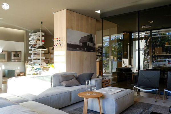 Studio 120 studio-120-41924-f3b.jpg