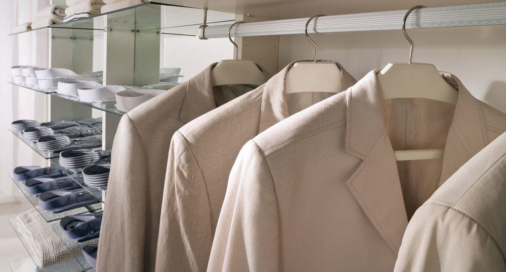 Cabina armadio Minimal in laccato bianco e specchi