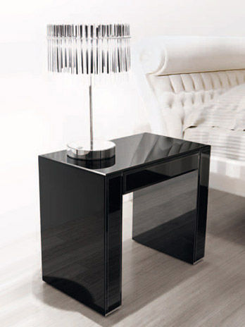Comodino Avantgarde