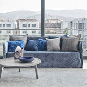 Sofa Ghost 18
