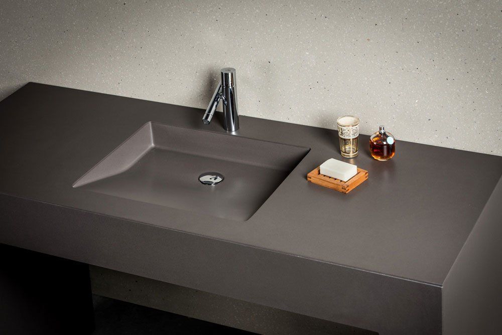 Lavabo In_Oblique