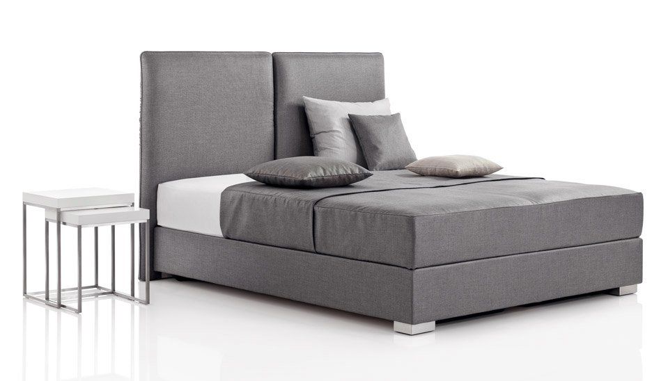 Double Beds Bed Oyo By Wittmann, Slanted Upholstered Headboard