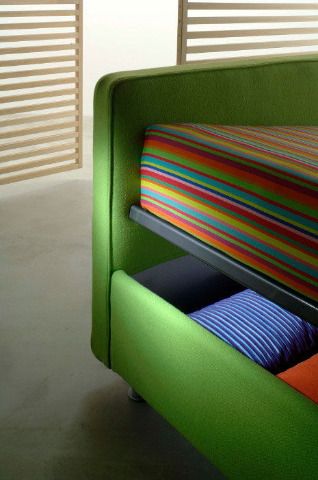 Letto Tazebao