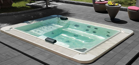 Baignoire balnéo Mirror 630 V