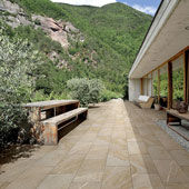 Collezione Outstone