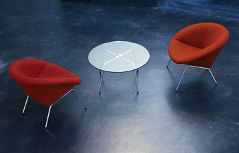 Kleiner Sessel 369