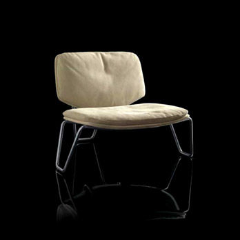 Armchair Black Widow