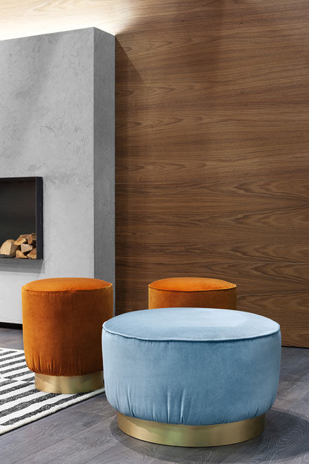 Hocker A_Round