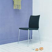 Chair Lia