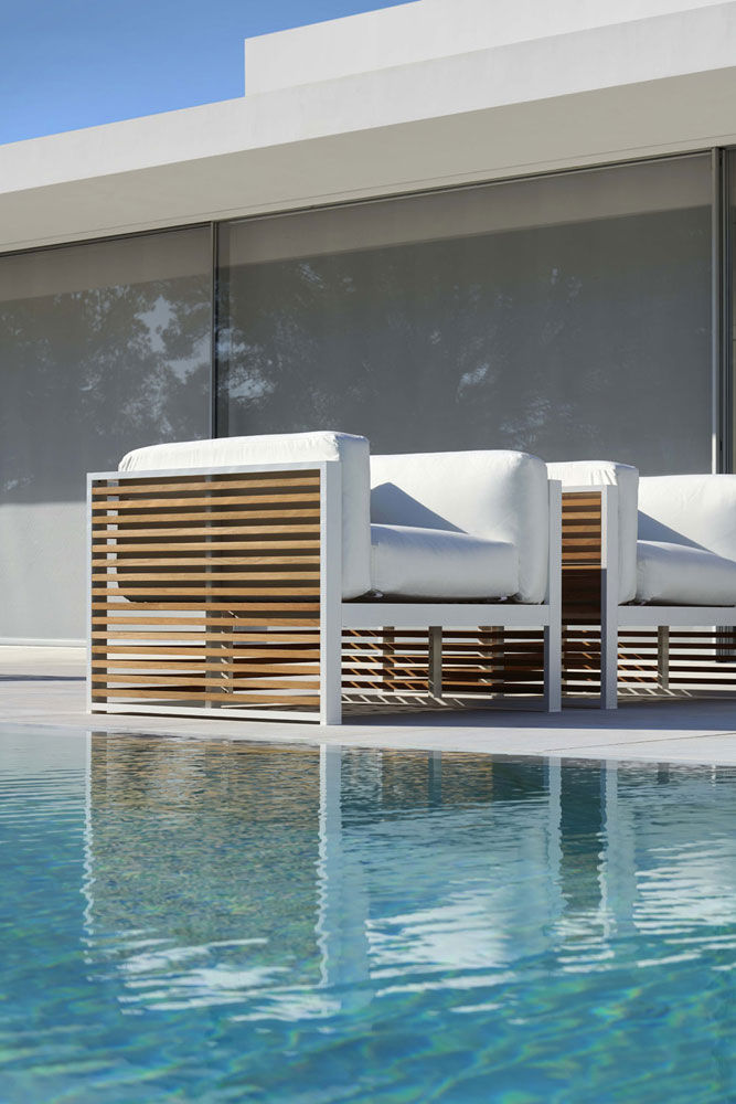Poltroncina DNA Teak