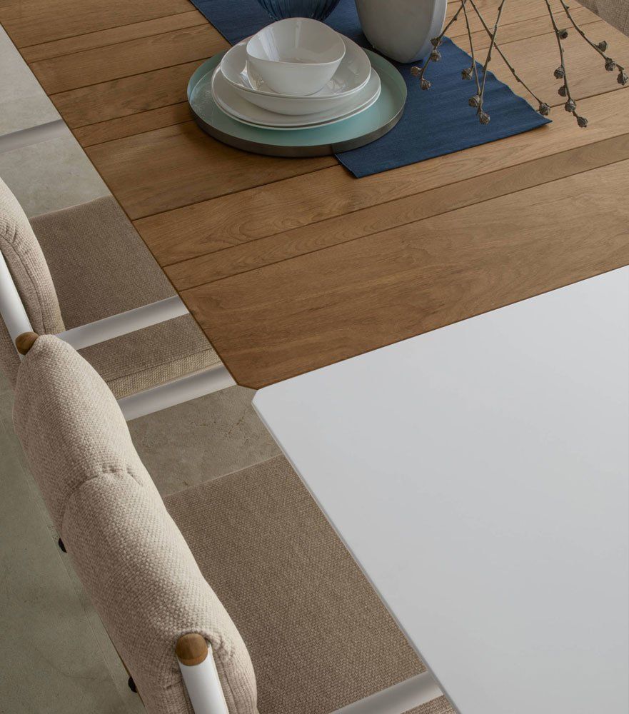 Poltroncina, sedia e tavolo Domino
