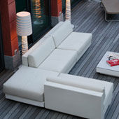 Hocker One