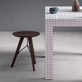Hocker Ivo