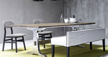 Table Brick 133