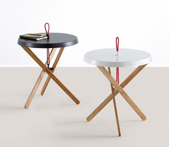 Small Table Marionet
