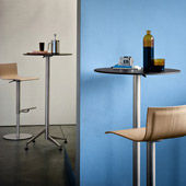 Petite table Seltz