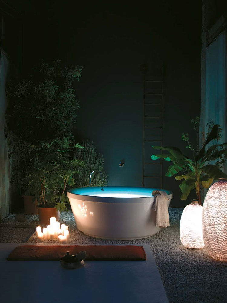 Whirlpool Bathtubs: Whirlpool Bathtub Geo 180 Free ...