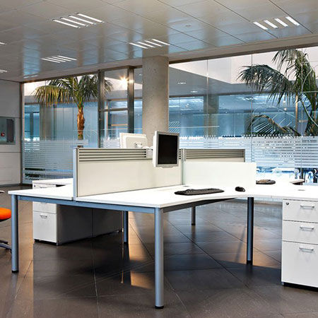 Arbeitsplatz Cool E100