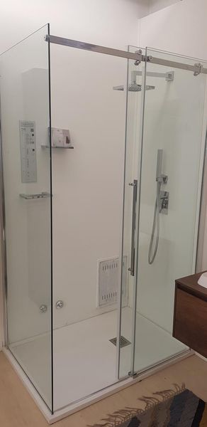 Box doccia con porta scorrevole photo 2