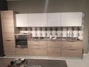Cucina con maniglia a profilo photo 0