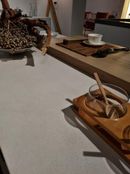 cucina parte bancone isola con piano in ceramica photo 3