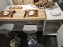 cucina parte bancone isola con piano in ceramica photo 4