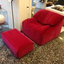 Poltrona e pouf PLUMY di Ligne Roset in promozione photo 0