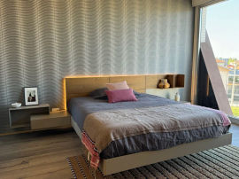 composizione gruppo letto Ecletto con comodini laccato opaco e legno