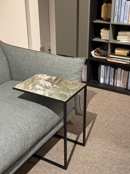 Quadro sofa tavolino in gres photo 4