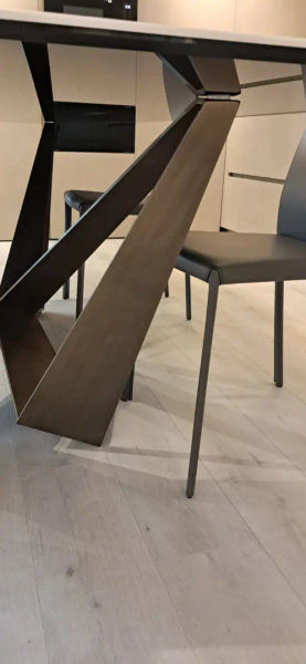 Tavolo Skorpio  photo 3