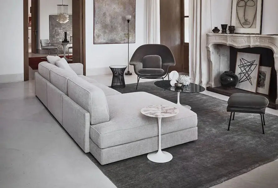 Saarinen Low Table photo 1