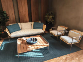 Set divano e poltrone da esterno Cassina Esosoft