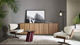 Madia Backdrop