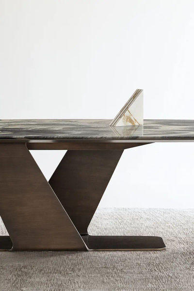 Wally Table photo 2