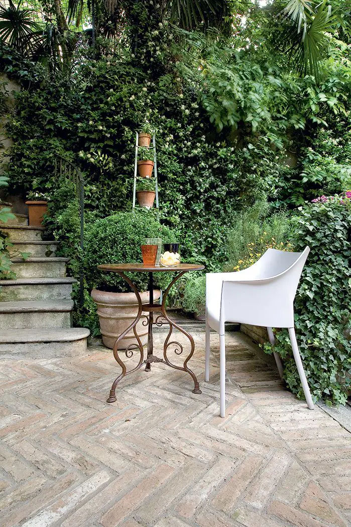 三郎　Kartell DUNE S 【難あり】　３枚セット Dr. NO | Kartell | Dining Room Chairs - Designer furniture