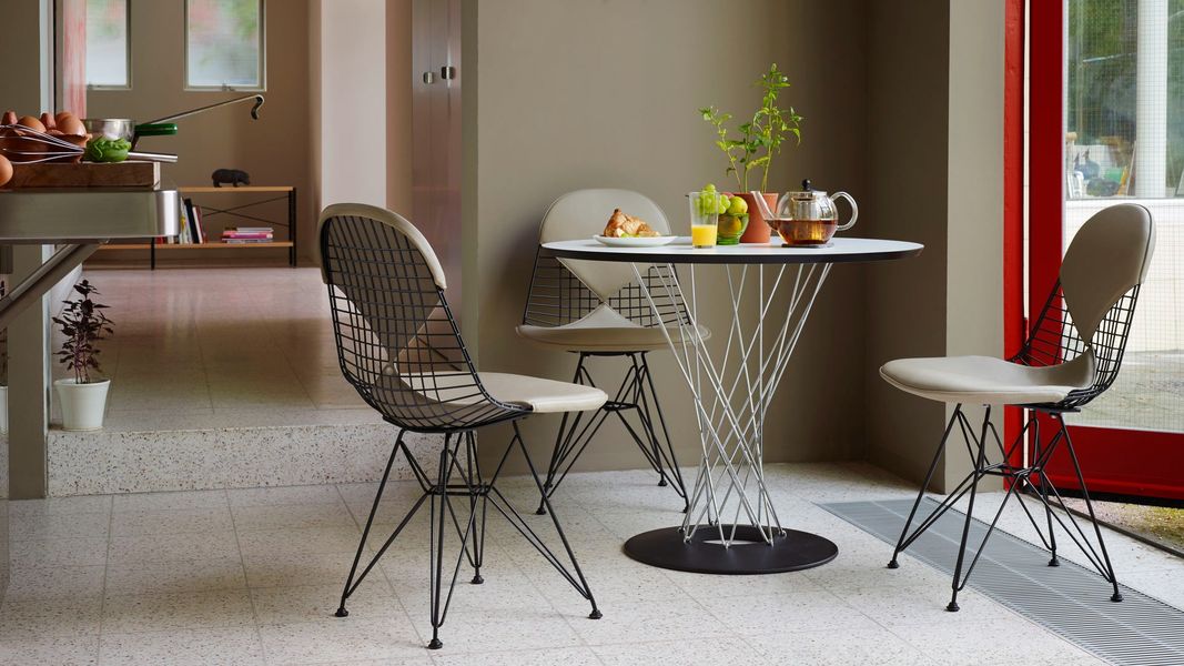 Tavolo Dining Table photo 1