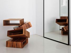Petite table Balancing Boxes