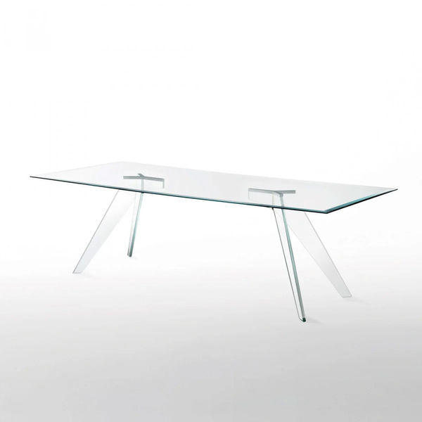 Table Alister photo 0