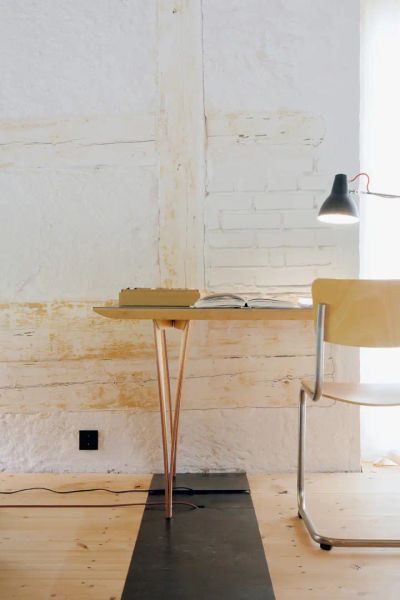 Desk Spanoto photo 3
