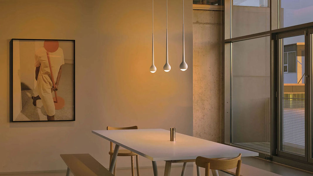 Lamp Falling photo 2