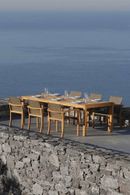 Table XQI  photo 0