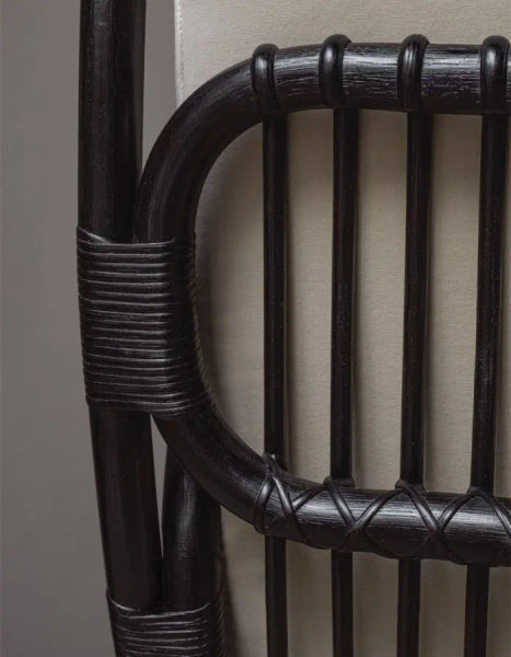 Armchair Continuum photo 6