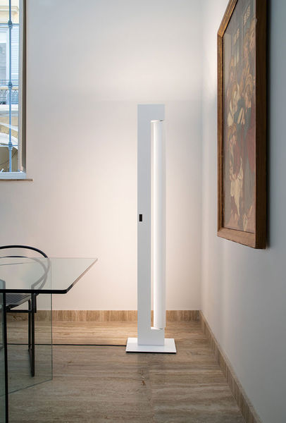 Lampadaire Ara photo 0