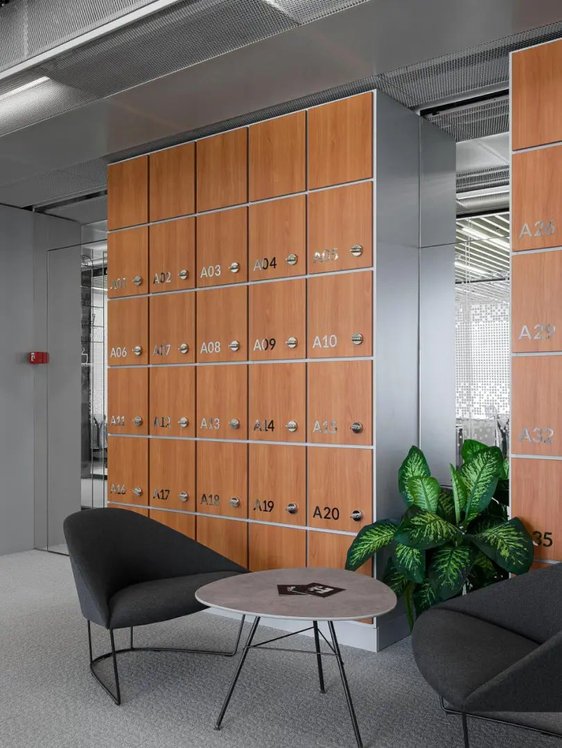 Armchair Colina by Arper | Designbest