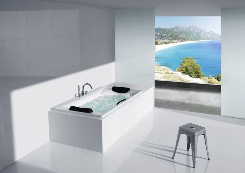 Whirlpool Bathtub BeCool photo 1