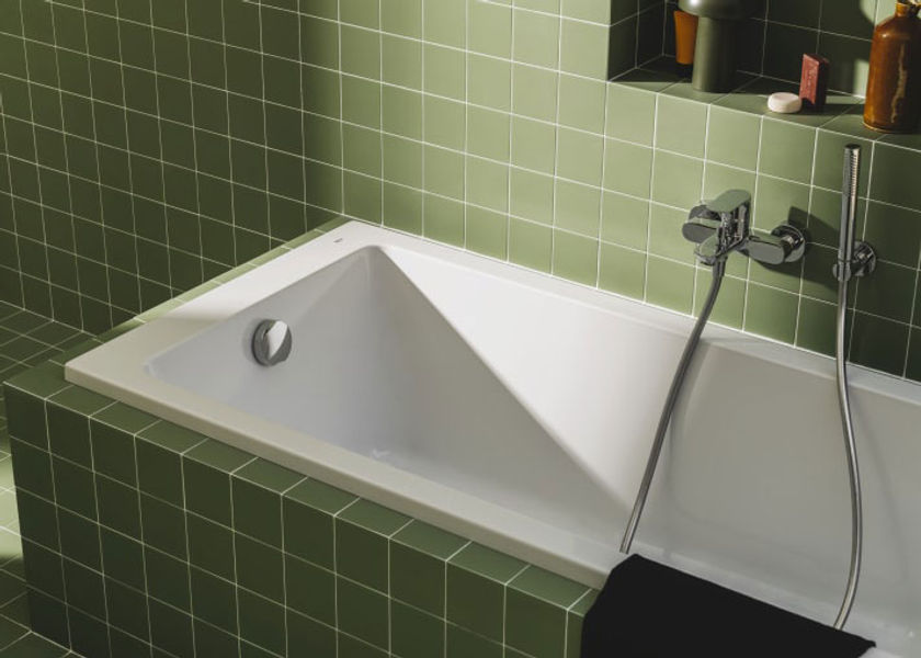 Whirlpool Bathtub Vythos photo 1