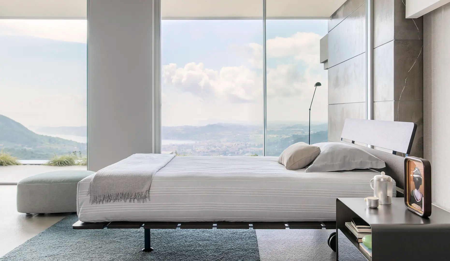 Bed Tadao by Flou | Designbest