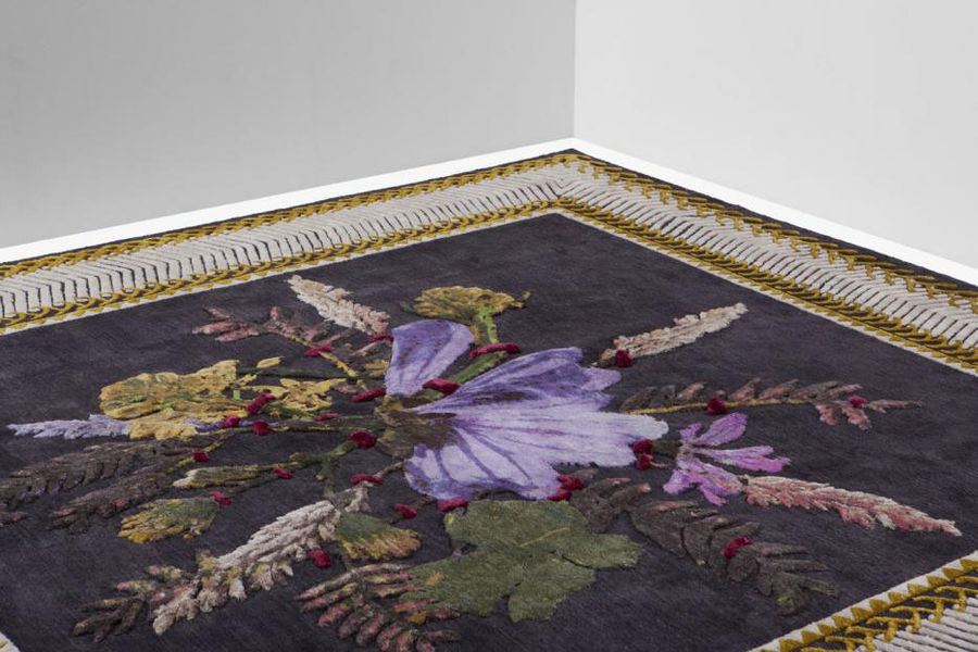Carpet Savage Flowers: Blossom photo 1