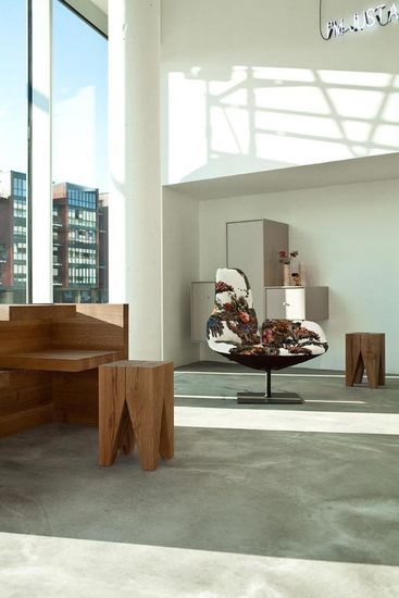 Sleeping dogs - shoppoint-300012-111043.jpg