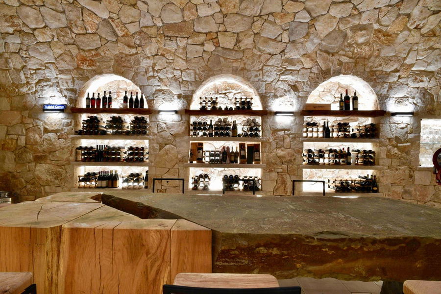 Cantina in pietra naturale